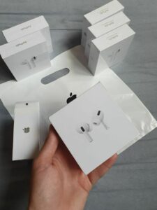 Apple Airpods pro pallets - Amazon Mega Warehouse