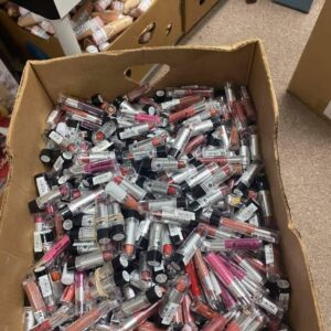 Cosmetics for Sale - Amazon Pallets for sale !
