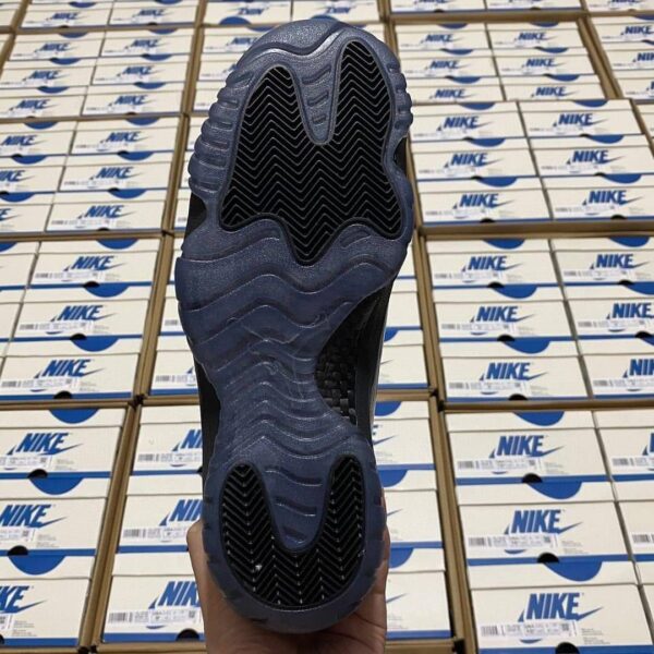 Jordan Shoes Pallets for Sale - Amazon Mega Warehouse.