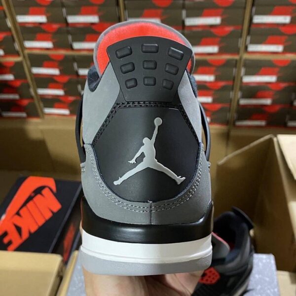 Jordan Shoes Pallets for Sale - Amazon Mega Warehouse.