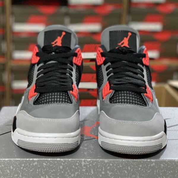 Jordan Shoes Pallets for Sale - Amazon Mega Warehouse.