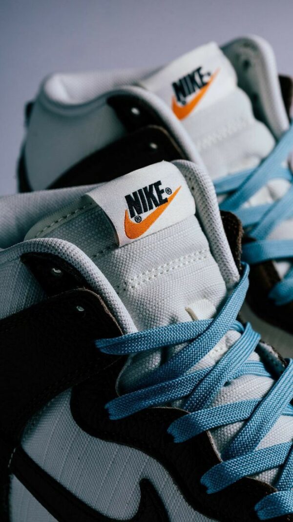 Nike Shoes for sale - Amazon Mega Warehouse.
