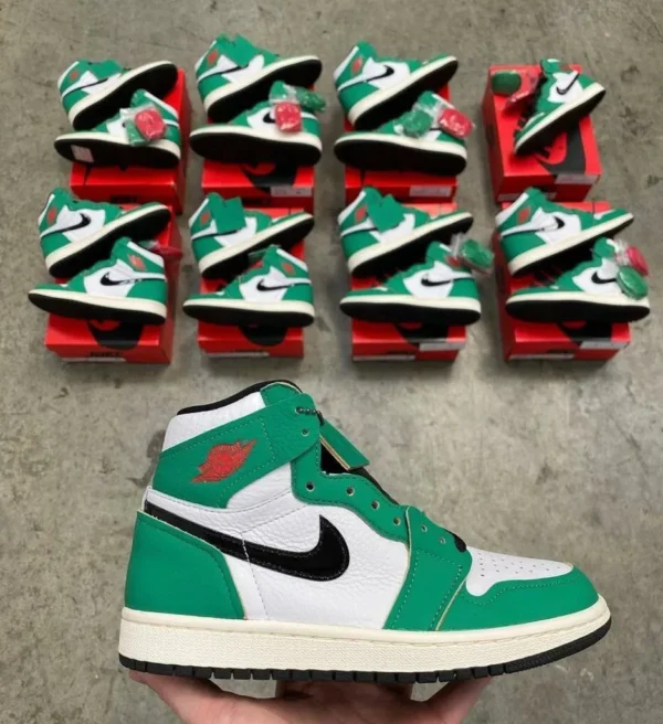 Nike Shoes for sale - Amazon Mega Warehouse.