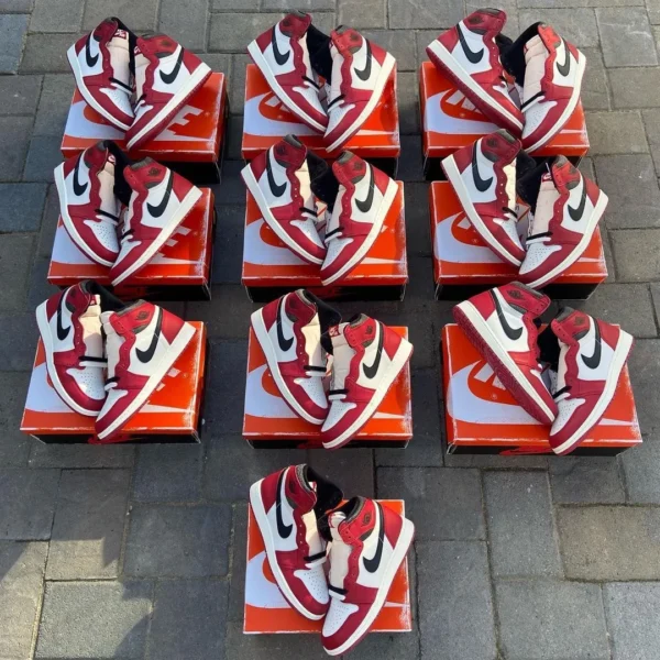 Nike Shoes for sale - Amazon Mega Warehouse.
