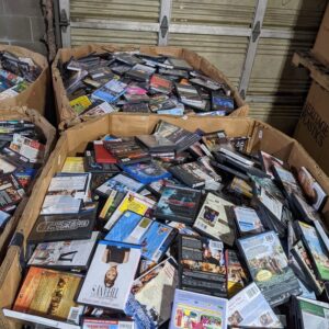 DVD pallets - Shell Liquidations