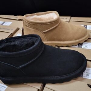 Ugg shoe pallets - Shell Liquidations