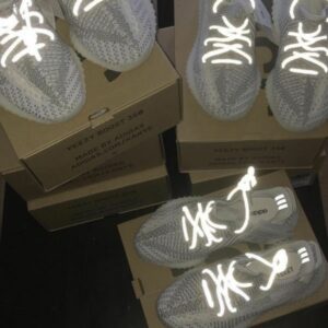 Yeezy sneakers pallets - Shell Liquidations Yeezy sneakers pallets