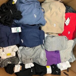 Nike clothing pallets - Amazon Mega warehouse