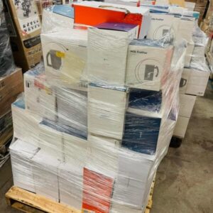 Overstock loads Pallets - Amazon Mega Warehouse