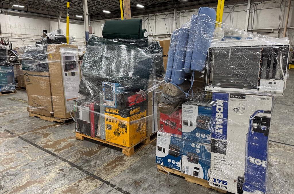 Amazon Distribution Pallets